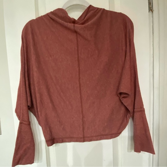 Miss Love y2k Doleman sleeve cropped ribbed top S oversized #41 30%off w ♥️ - Picture 3 of 5